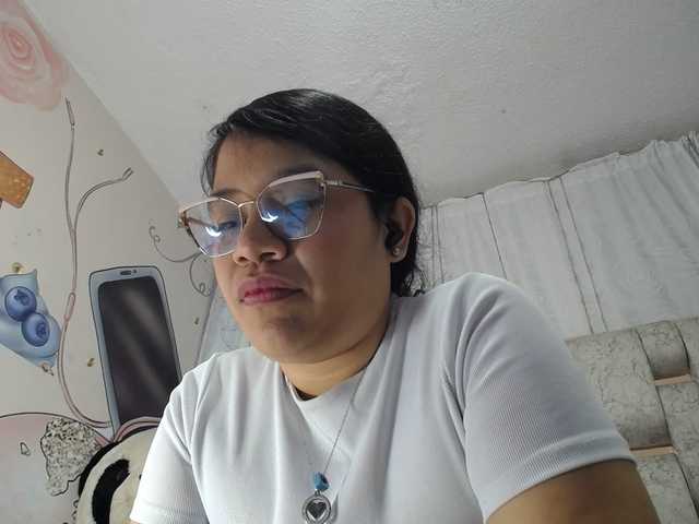 KEYRAMILLER's BongaCams show and profile