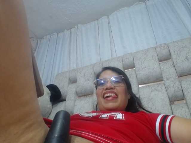 KEYRAMILLER webcam bongacams model stream image