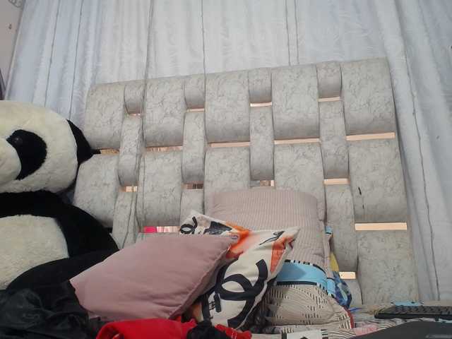 KEYRAMILLER's BongaCams show and profile