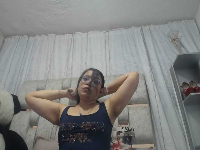 KEYRAMILLER's BongaCams show and profile