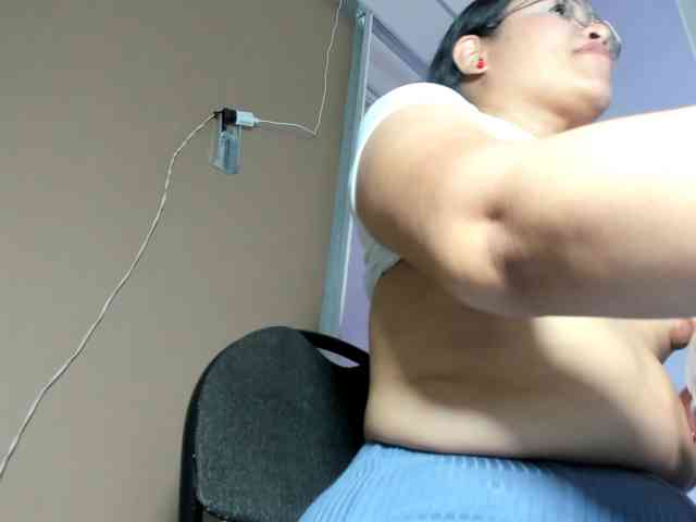 KEYRAMILLER webcam