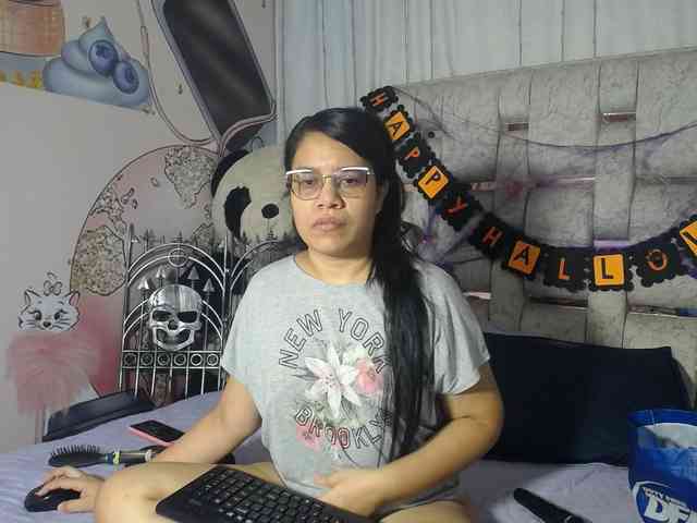 KEYRAMILLER webcam