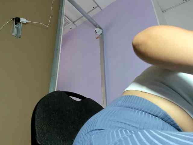 KEYRAMILLER webcam