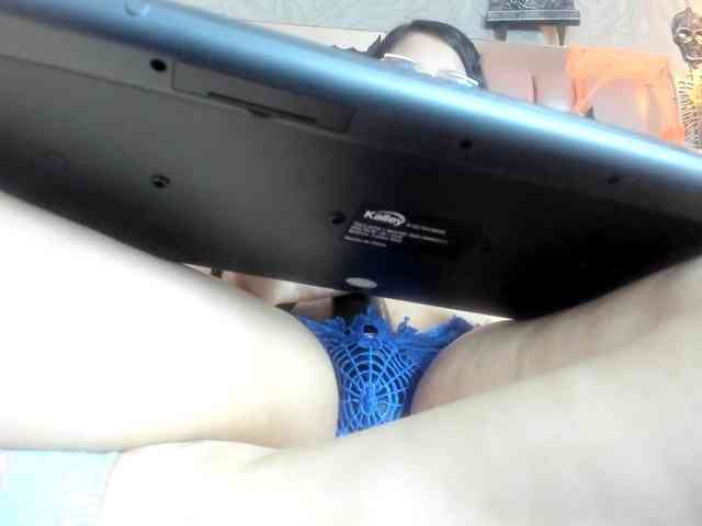 KEYRAMILLER webcam