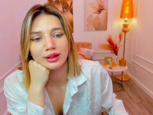 SelenaMoonlight's BongaCams show and profile