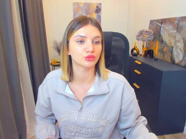 SelenaMoonlight's BongaCams show and profile