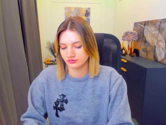 SelenaMoonlight's BongaCams show and profile