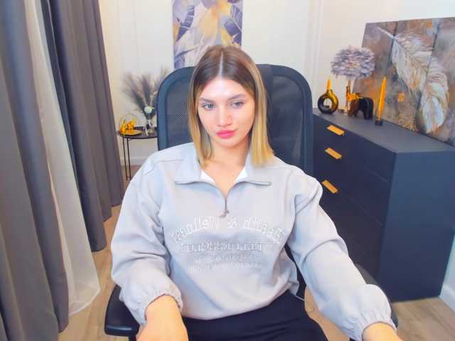 SelenaMoonlight's BongaCams show and profile