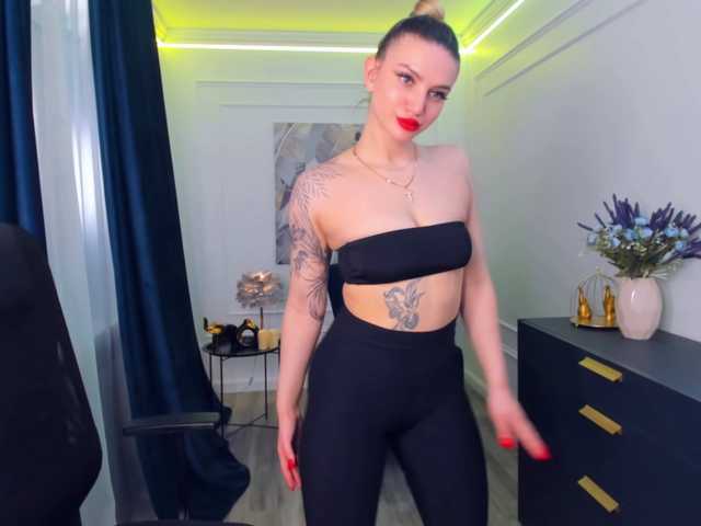 SelenaMoonlight's BongaCams show and profile