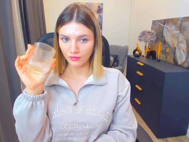 SelenaMoonlight's BongaCams show and profile