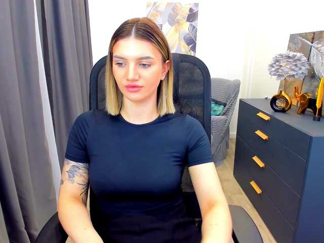 SelenaMoonlight's BongaCams show and profile