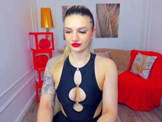 SelenaMoonlight's BongaCams show and profile