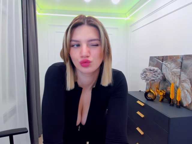 SelenaMoonlight's BongaCams show and profile