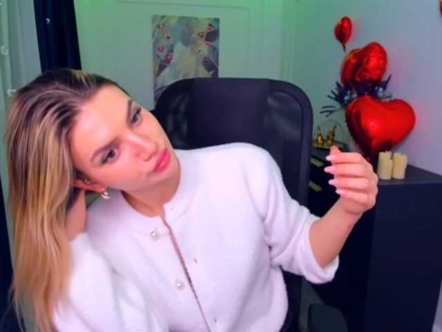 SelenaMoonlight's BongaCams show and profile