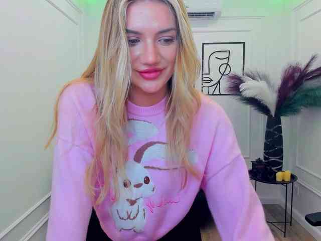 SelenaMoonlight webcam