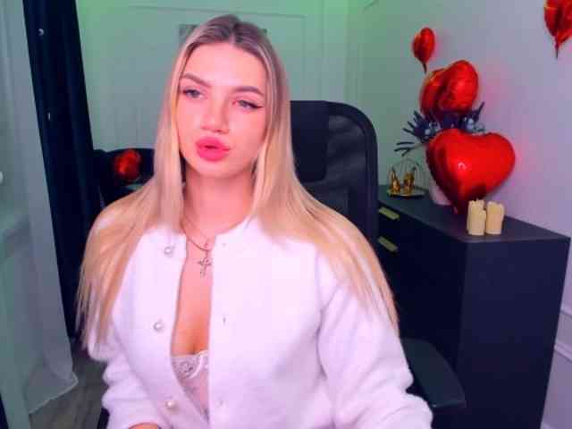 SelenaMoonlight webcam