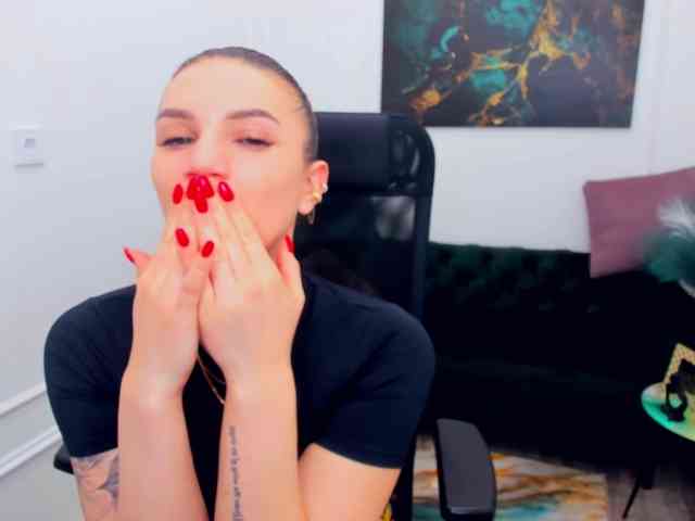 SelenaMoonlight webcam