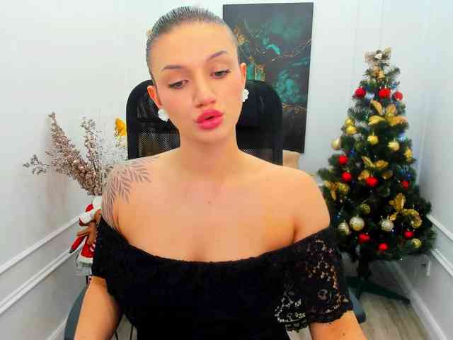 SelenaMoonlight webcam