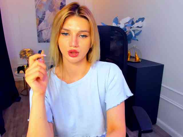 SelenaMoonlight webcam