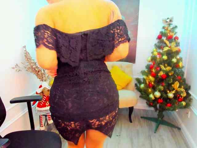 SelenaMoonlight webcam