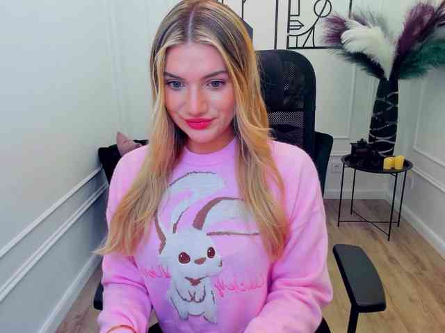 SelenaMoonlight webcam