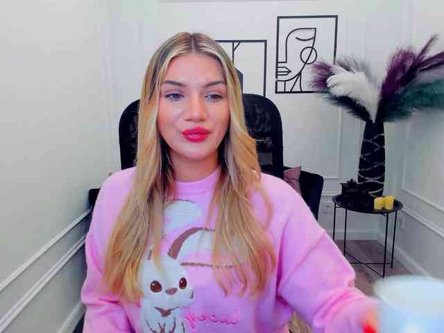 SelenaMoonlight webcam