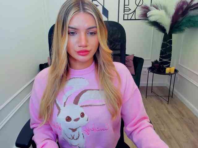 SelenaMoonlight webcam