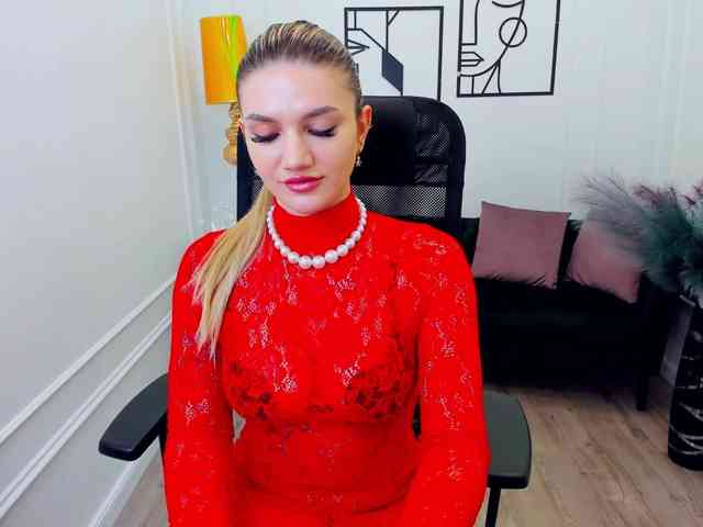 SelenaMoonlight webcam