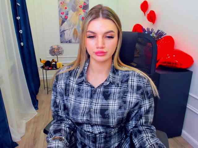 SelenaMoonlight webcam