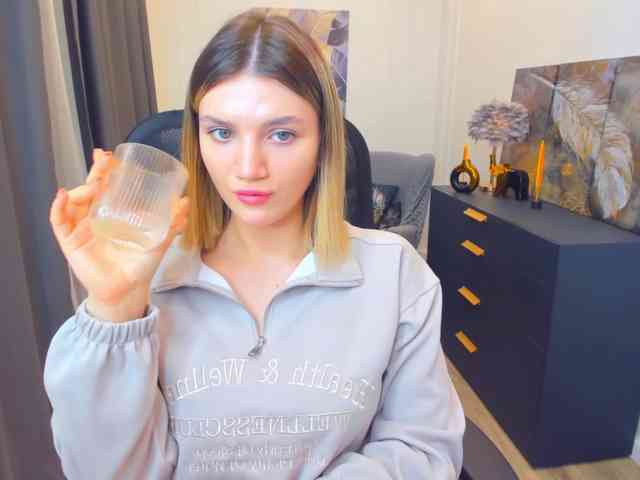 SelenaMoonlight webcam