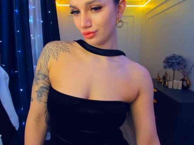 SelenaMoonlight webcam