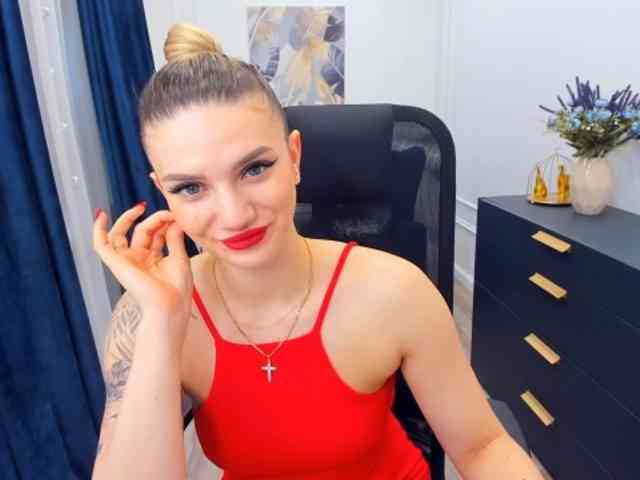 SelenaMoonlight webcam