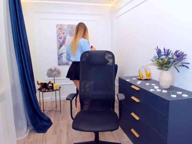 SelenaMoonlight webcam