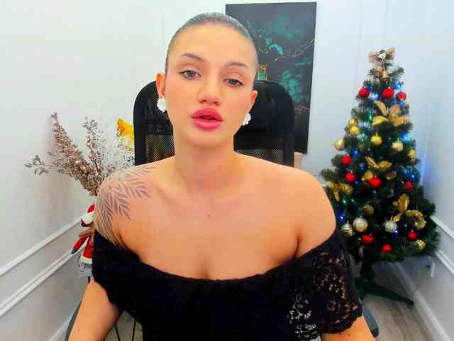 SelenaMoonlight webcam