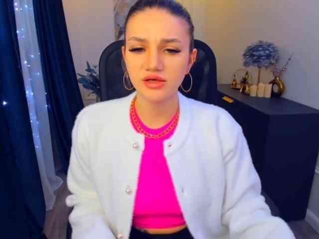 SelenaMoonlight webcam