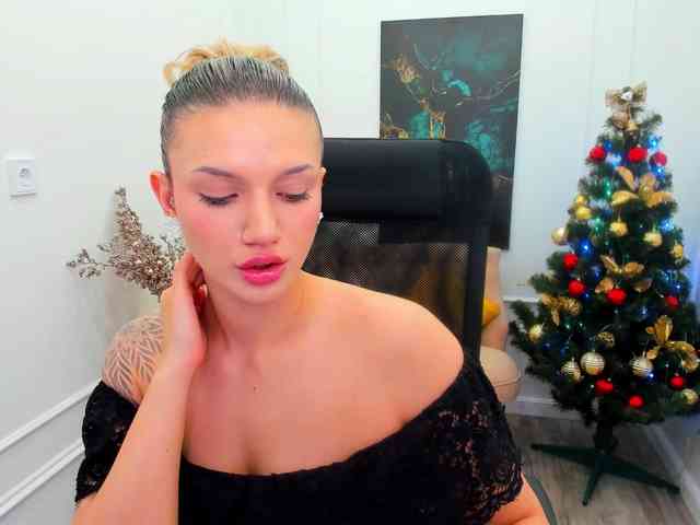 SelenaMoonlight webcam