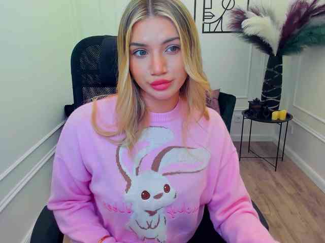 SelenaMoonlight webcam