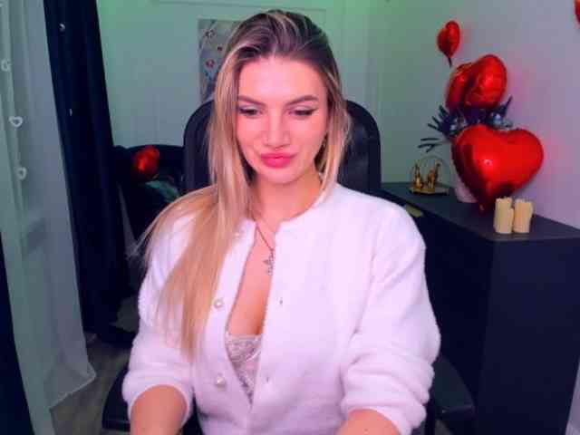 SelenaMoonlight webcam