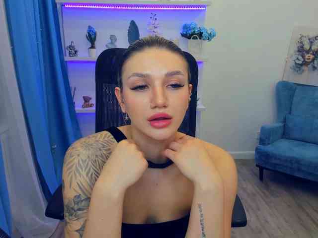 SelenaMoonlight webcam