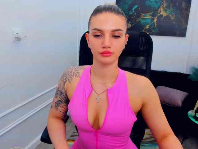 SelenaMoonlight webcam