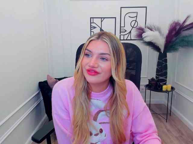 SelenaMoonlight webcam