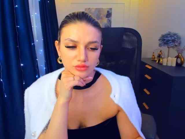 SelenaMoonlight webcam