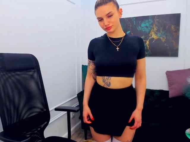 SelenaMoonlight webcam