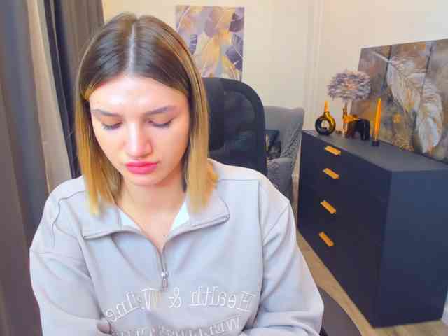 SelenaMoonlight webcam