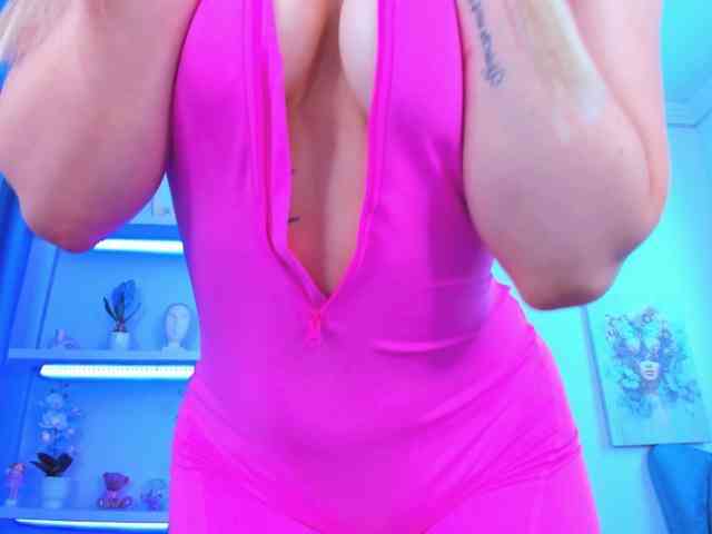 SelenaMoonlight webcam