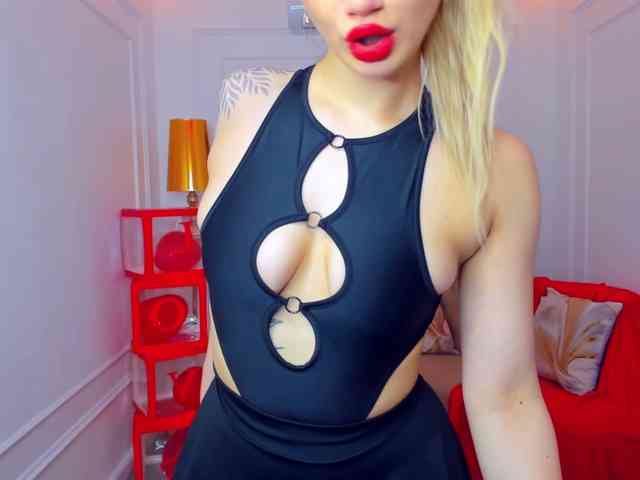 SelenaMoonlight webcam