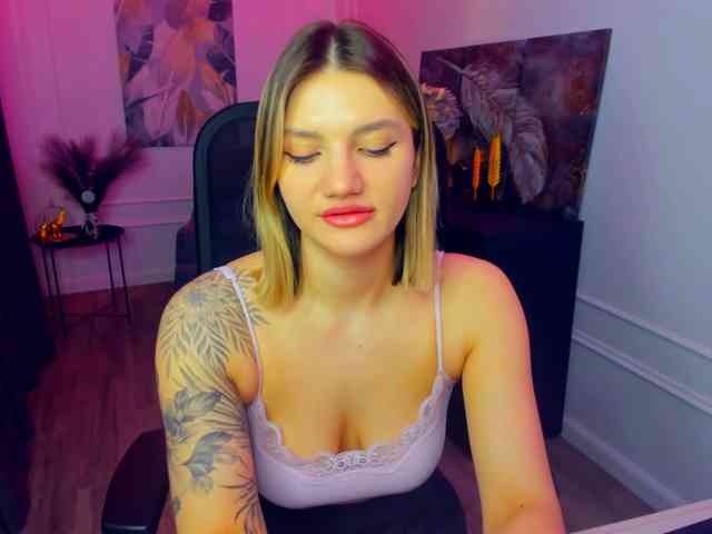 SelenaMoonlight SelenaMoonlight