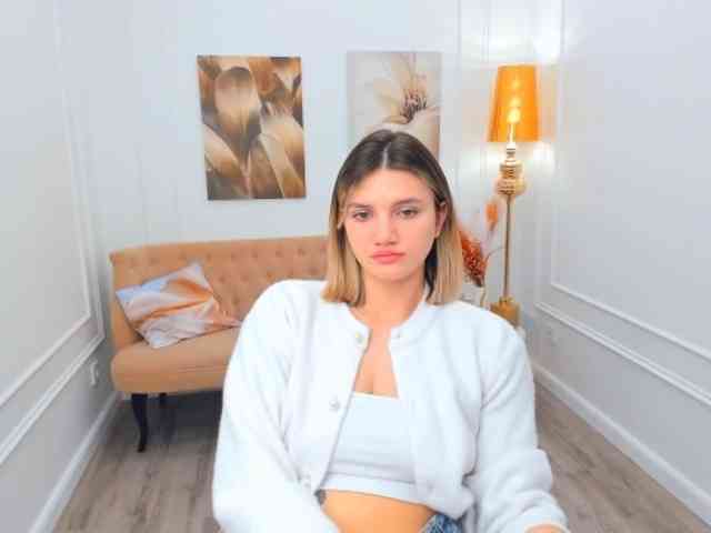 SelenaMoonlight webcam