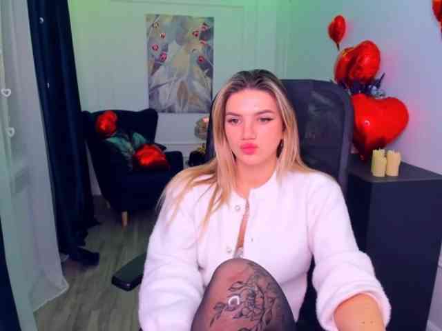 SelenaMoonlight webcam