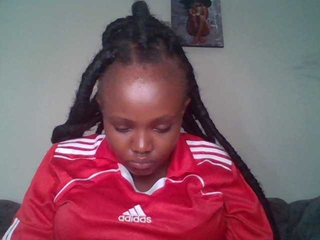 Amiramunch Live Cam on BongaCams